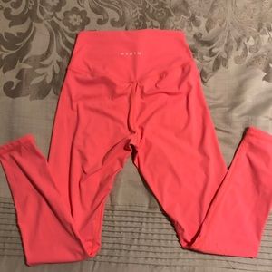 NVGTN Hibiscus Signature Leggings